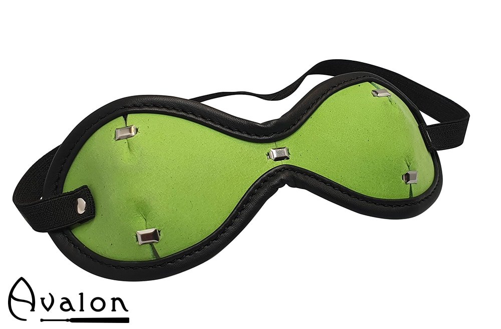 Avalon - Sengekos - SEER - Blindfold med Nagler Grønn Avalon - Sengekos - SEER - Blindfold med Nagler Grønn