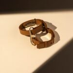 Crave - ICON cuff - Armbånd og cuffs i lær - Brun og Gull - Bilde 7