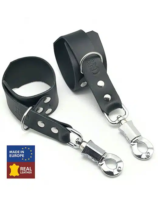 RL-13922-red-leather-suspensjon-cuffs-suspensioncuffs-mansjetter-01 Red leather