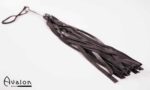 Avalon - SORCERESS - Sort flogger med langt metall håndtak