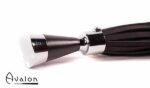 Avalon - MERLIN - Sort Lær Flogger med Kjegleformet Metallhåndtak